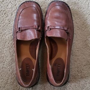 Born leather loafer